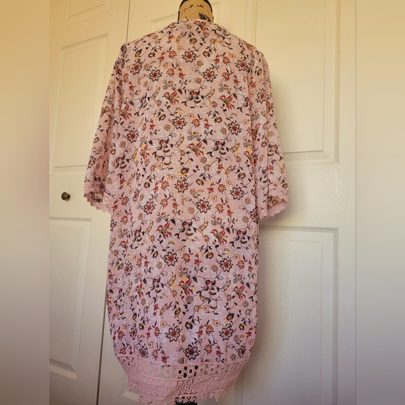 🌸 Alisha & Chloe Kimono - Picture 4 of 4